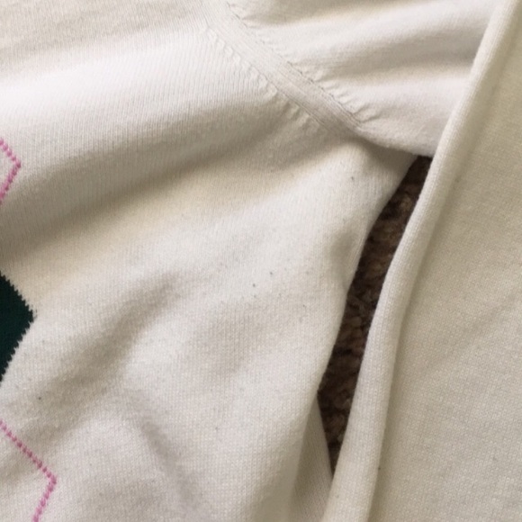 SOLD!! 🛍Tommy Hilfiger Argyle V-Neck Sweater Sz L - Picture 4 of 7